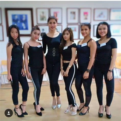 givenchy modelling school surabaya|Top 10 Sekolah Modeling Indonesia: Pilihan Terbaik untuk Karier .